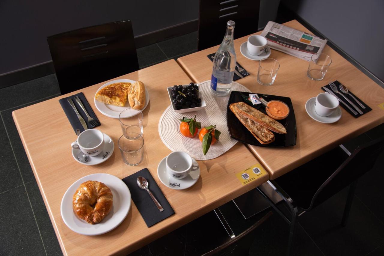 Hotel La Parada Хетафе Экстерьер фото
